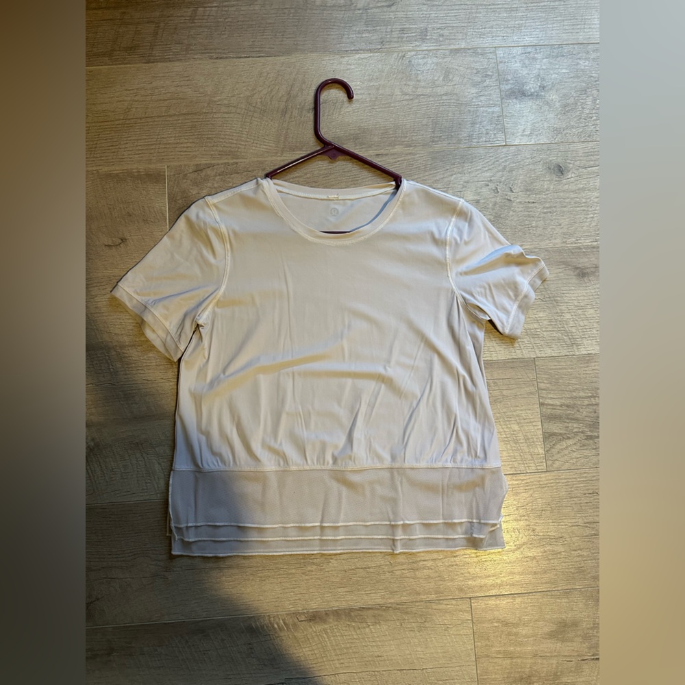 Lululemon Sole Training Short Sleeve